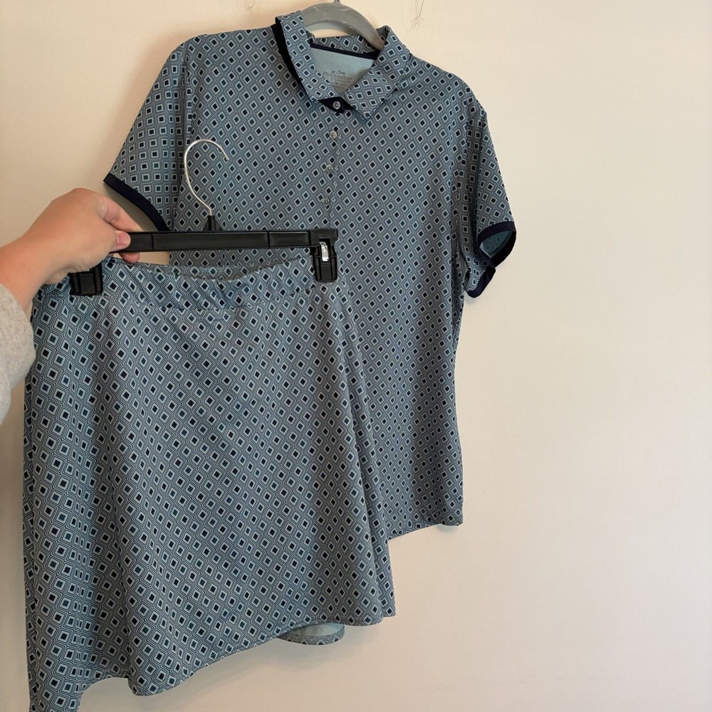 Lady Pinseeker Blue 2 Pc Skirt Top Golf Set Active Blue Patterned